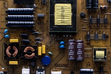 Dr. Helmut Raab: Einzug der Elektronik